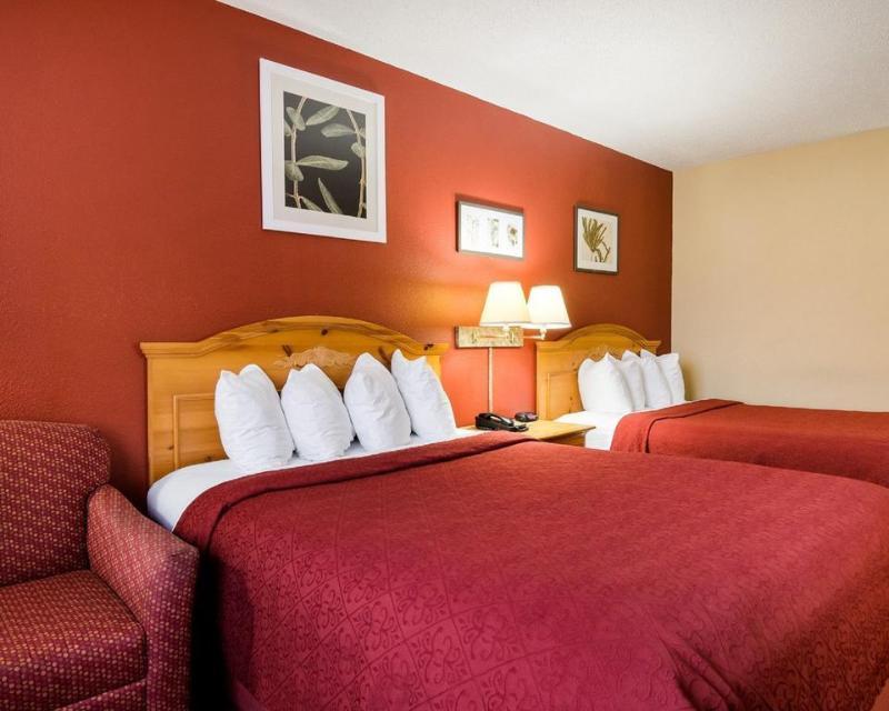 Quality Inn I-70 At Wanamaker Topeka Exterior photo
